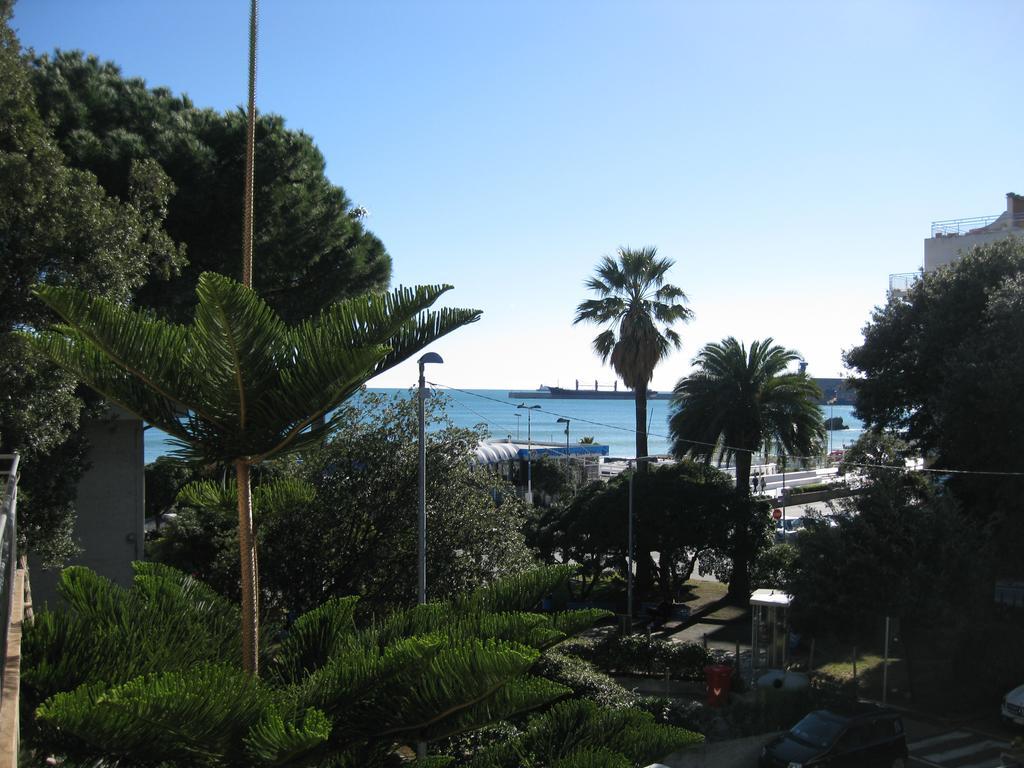 Hotel Acqua Marina Albissola Marina Exteriér fotografie