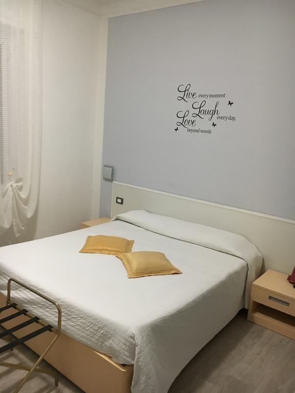 Hotel Acqua Marina Albissola Marina Exteriér fotografie