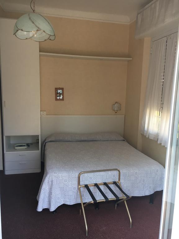 Hotel Acqua Marina Albissola Marina Exteriér fotografie